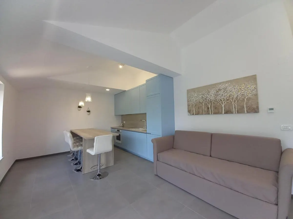 Apartments Marija By The Beach Malinska Croatia